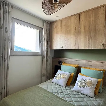 公寓 Superbe T2 Renove, Climatise, Parking, Balcon - Vue Et Montagnes - Fr-1-555-116 *