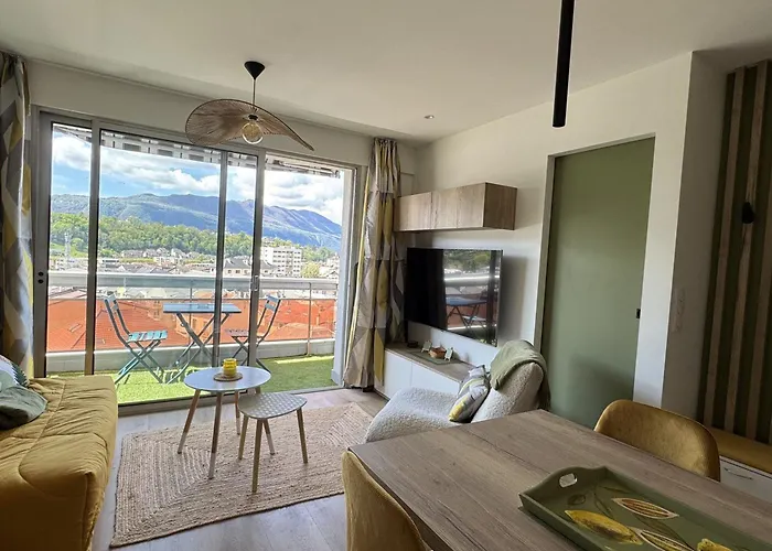 Superbe T2 Renove, Climatise, Parking, Balcon - Vue Et Montagnes - Fr-1-555-116 * エクスレバン